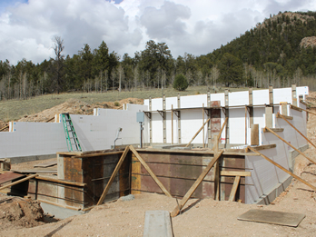 Insulated Concrete Forms (ICF)